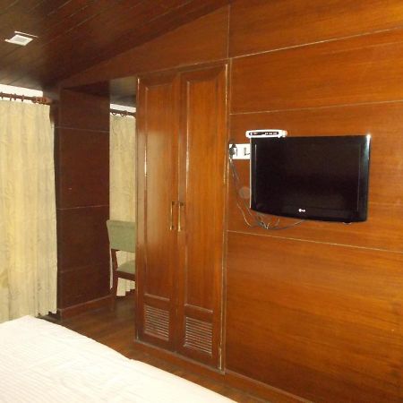The Imperial Square Hotel Mussoorie Eksteriør billede
